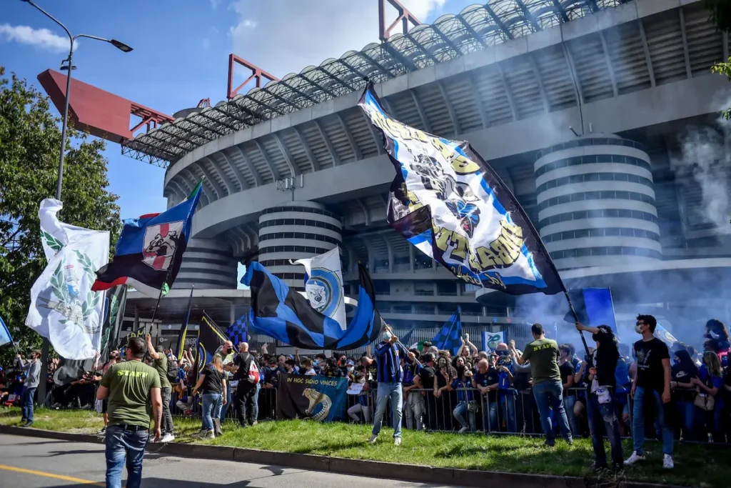 Tifosi a San Siro nel 2026 tifosi allo stadio San Siro durante le partite del 2026