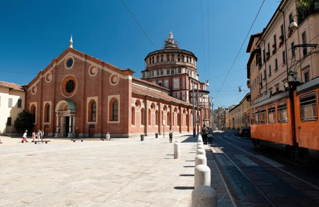 Santa Maria delle Grazie Milano Chiesa di Santa Maria delle Grazie a Milano dove si trova il Cenacolo Vinciano