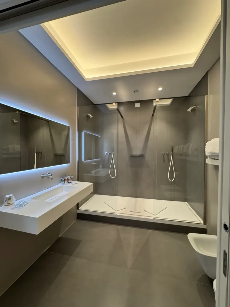 Camera Domus Ecclesia design moderno boutique rooms Milano Centrale