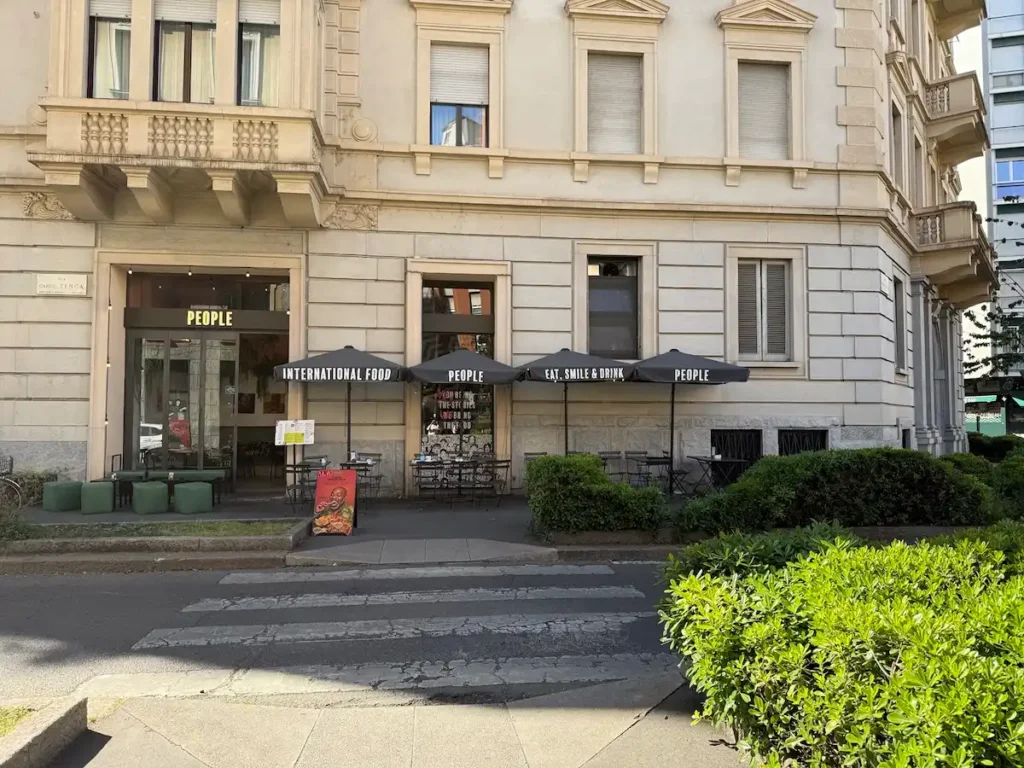 People Eat Milano colazione e brunch vicino Stazione Centrale People Eat Milano in Piazza San Camillo de Lellis 1 vicino Stazione Centrale Milano